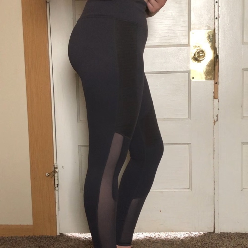 Fabletics purple leggings